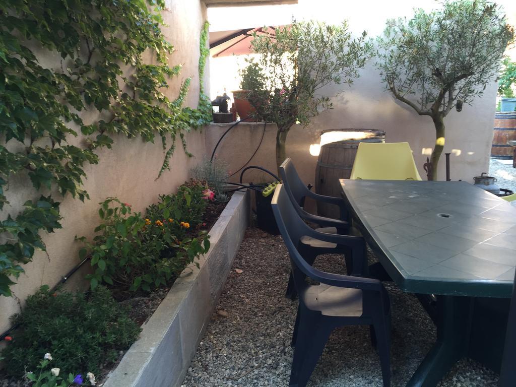 A MANDRIA, appartements avec cuisine 30m2, patio, vue Montagnes et citadelle, 5 minutes à pied du centre ville et des rivières Corte  Esterno foto