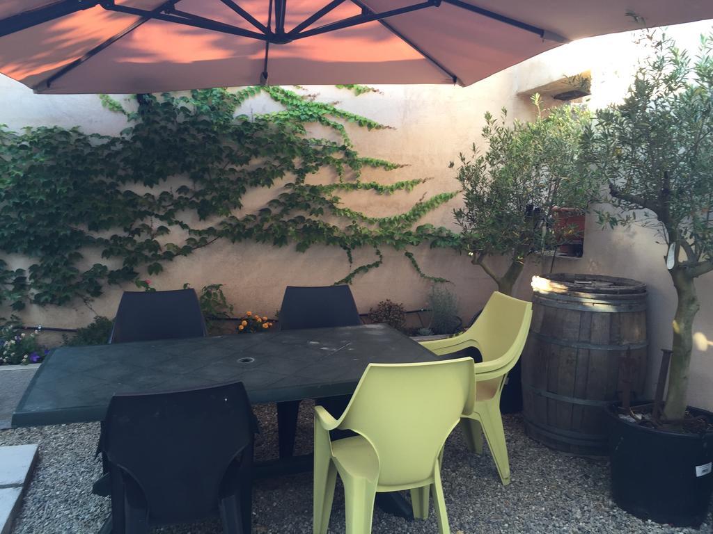 A MANDRIA, appartements avec cuisine 30m2, patio, vue Montagnes et citadelle, 5 minutes à pied du centre ville et des rivières Corte  Esterno foto
