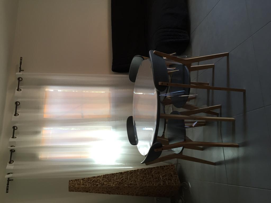 A MANDRIA, appartements avec cuisine 30m2, patio, vue Montagnes et citadelle, 5 minutes à pied du centre ville et des rivières Corte  Esterno foto